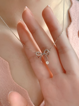 Sparkling Bow Necklace