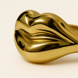 Pout Cuff