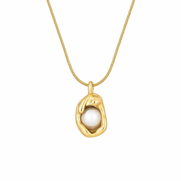 Swirled Pearl Necklace