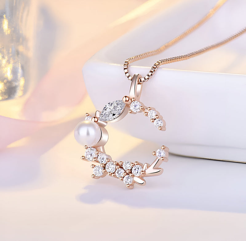 Moonpetal Necklace